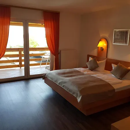 Land-gut-hotel Seeblick