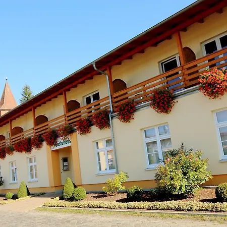 Land-gut-hotel Seeblick Hotel 3*